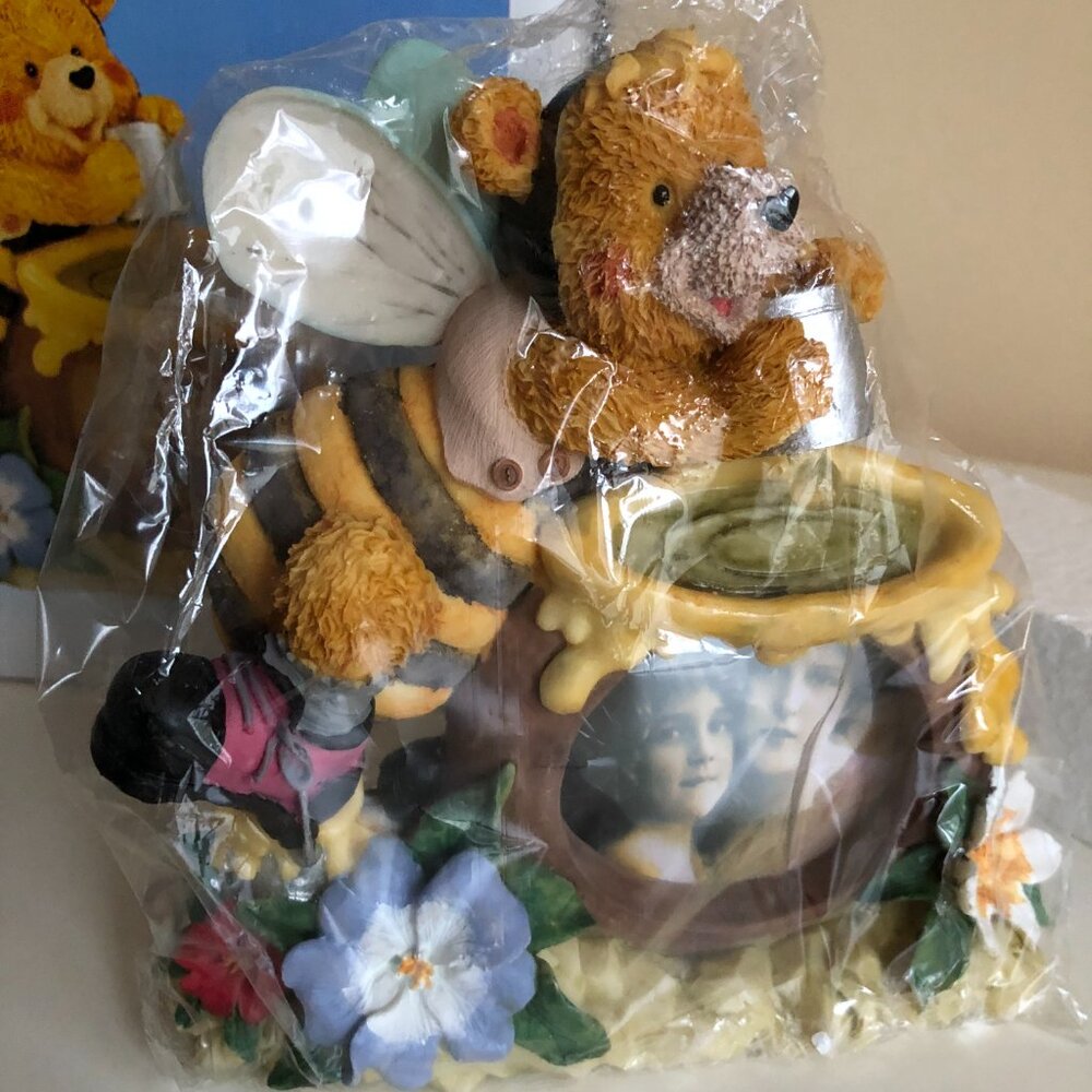 BNIB Photo Frame - Picture 2 of 2